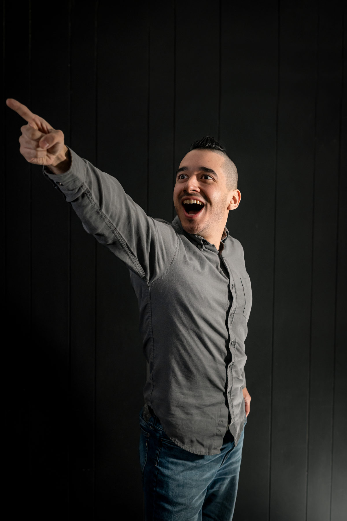 Daniel Andrés Rivera Flores, fotografía de Víctor de la Cruz para www.ActorsOutlined.com
