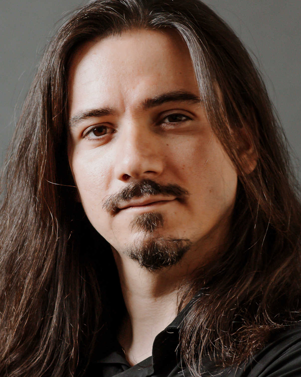 Ángel Benítez, fotografía de Alex Montoya para www.ActorsOutlined.com