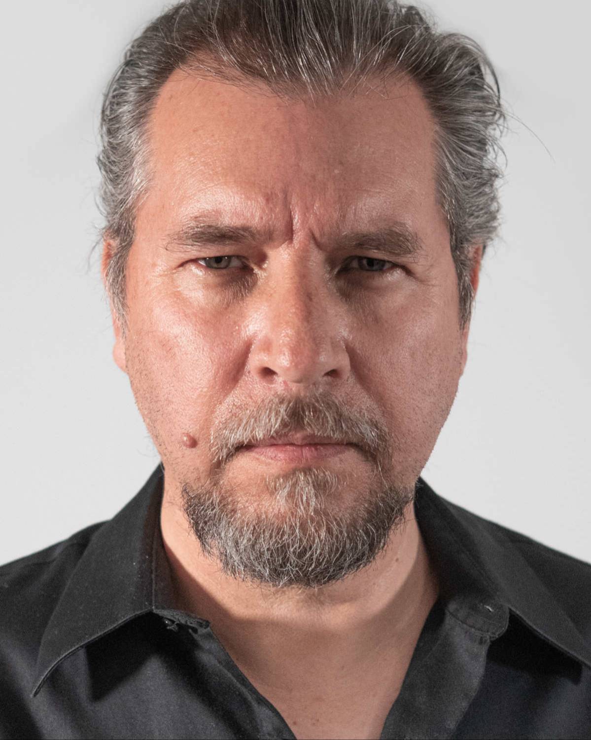 Jimmy Moreno, fotografía de V�ctor de la Cruz para www.ActorsOutlined.com