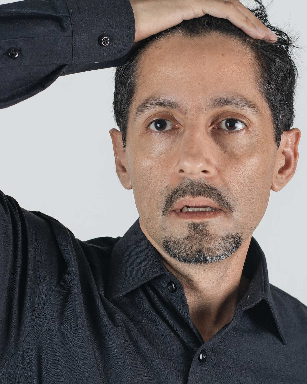 Ricardo Aguirre, fotografía de Victor de la cruz para www.ActorsOutlined.com