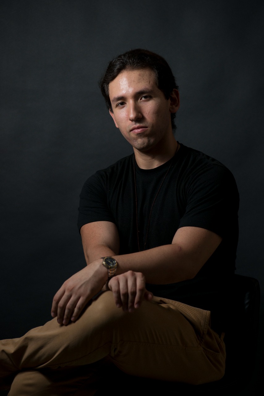 Richie Sotelo, fotografía de Eduardo Gress para www.ActorsOutlined.com