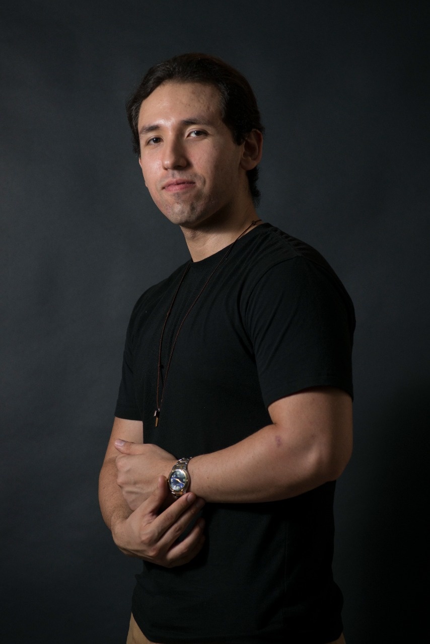 Richie Sotelo, fotografía de Eduardo Gress para www.ActorsOutlined.com